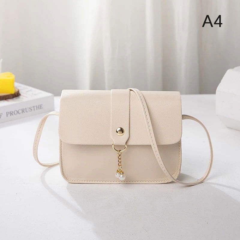 Bolso con colgante de perla Blanco