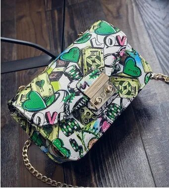 Bolso diseño grafiti Amor verde