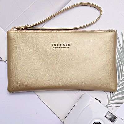 Cartera estilo sobre Dorado 19cm